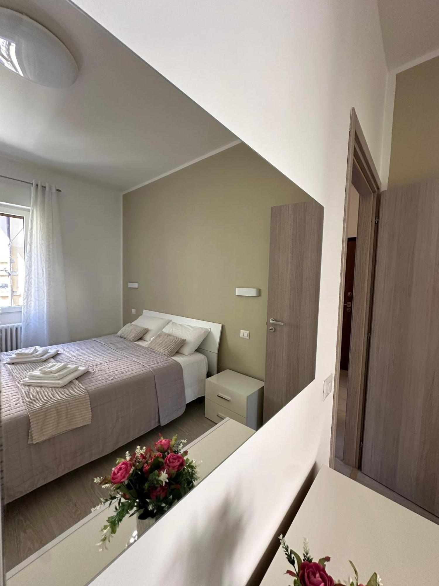 Apartment Jessy Baveno Esterno foto